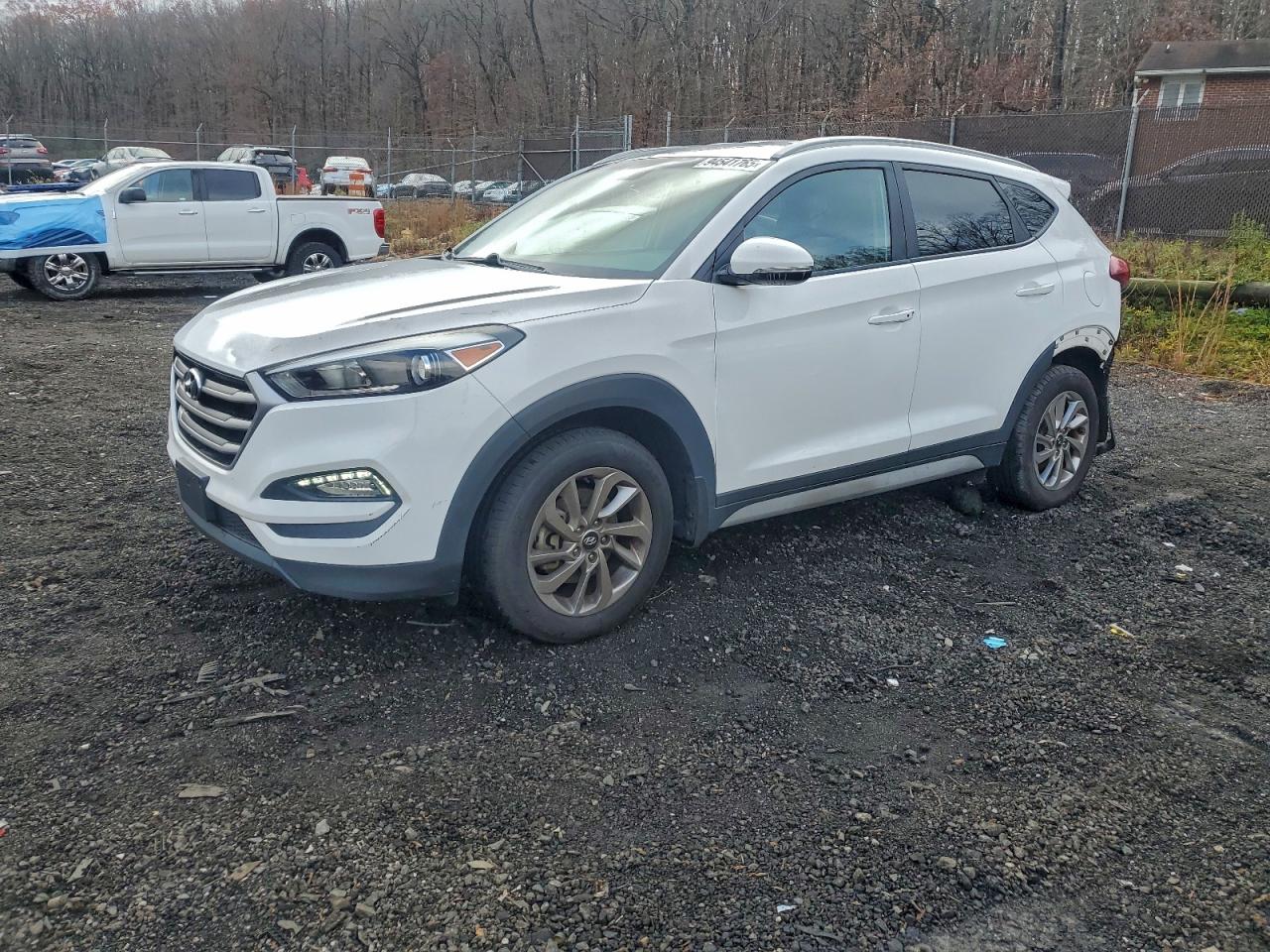 2017 Hyundai Tucson Limited VIN: KM8J3CA42HU583878 Lot: 94541765