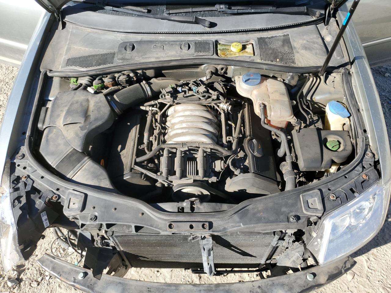 2004 Volkswagen Passat Glx 4Motion VIN: WVWTH63B84P196028 Lot: 93113975