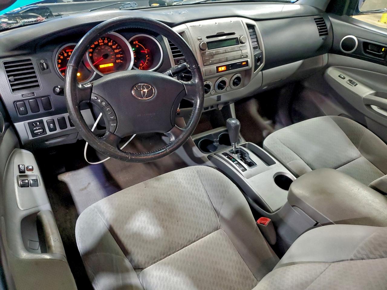 2010 Toyota Tacoma Access Cab VIN: 5TEUU4EN7AZ688274 Lot: 94949575