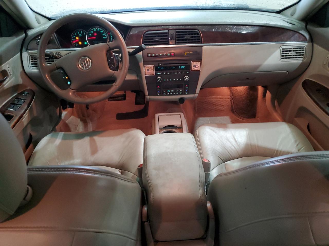 2008 Buick Lacrosse Cxl VIN: 2G4WD582X81370126 Lot: 93011295