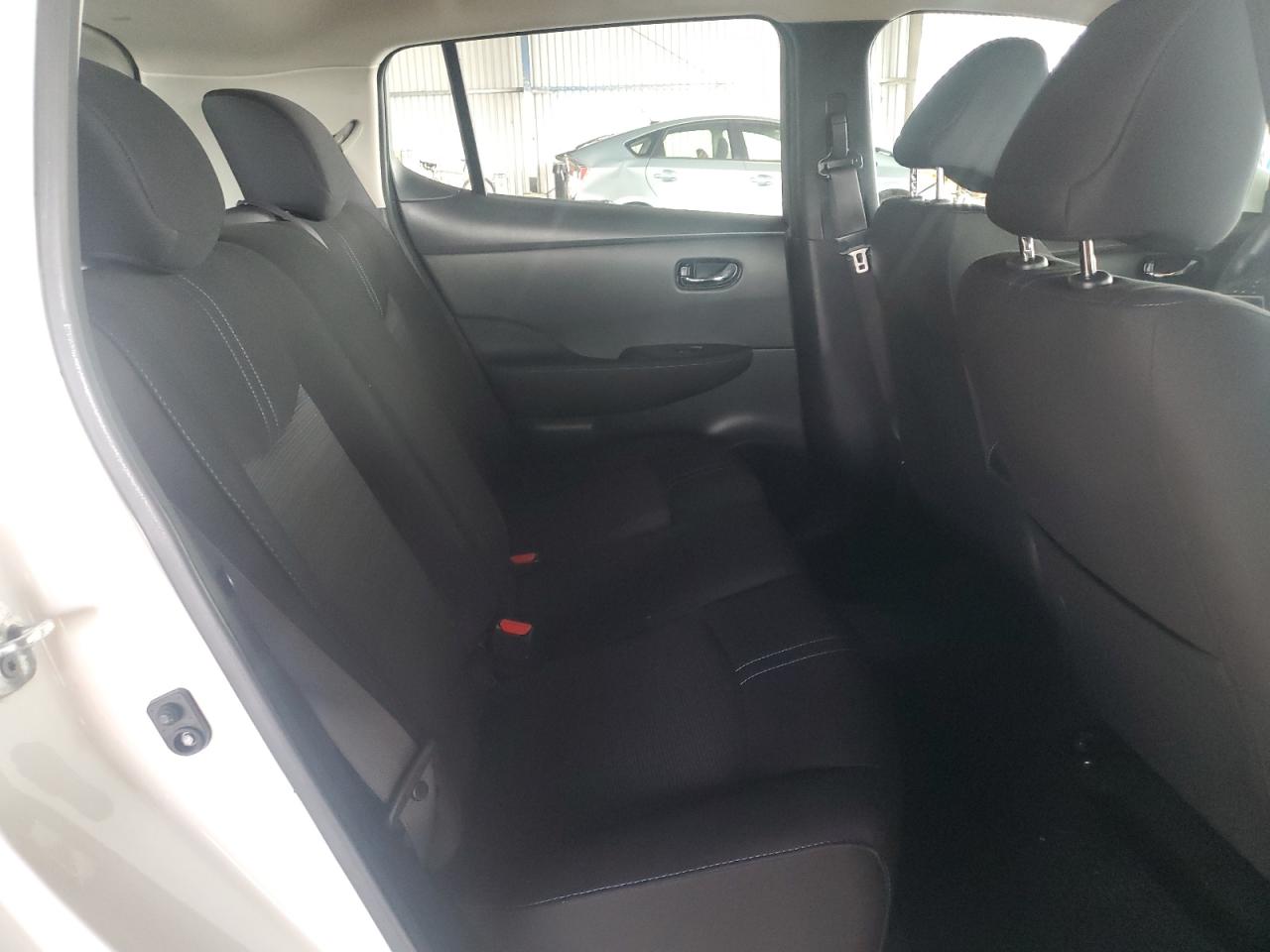 2019 Nissan Leaf S VIN: 1N4AZ1CP0KC304686 Lot: 91832515