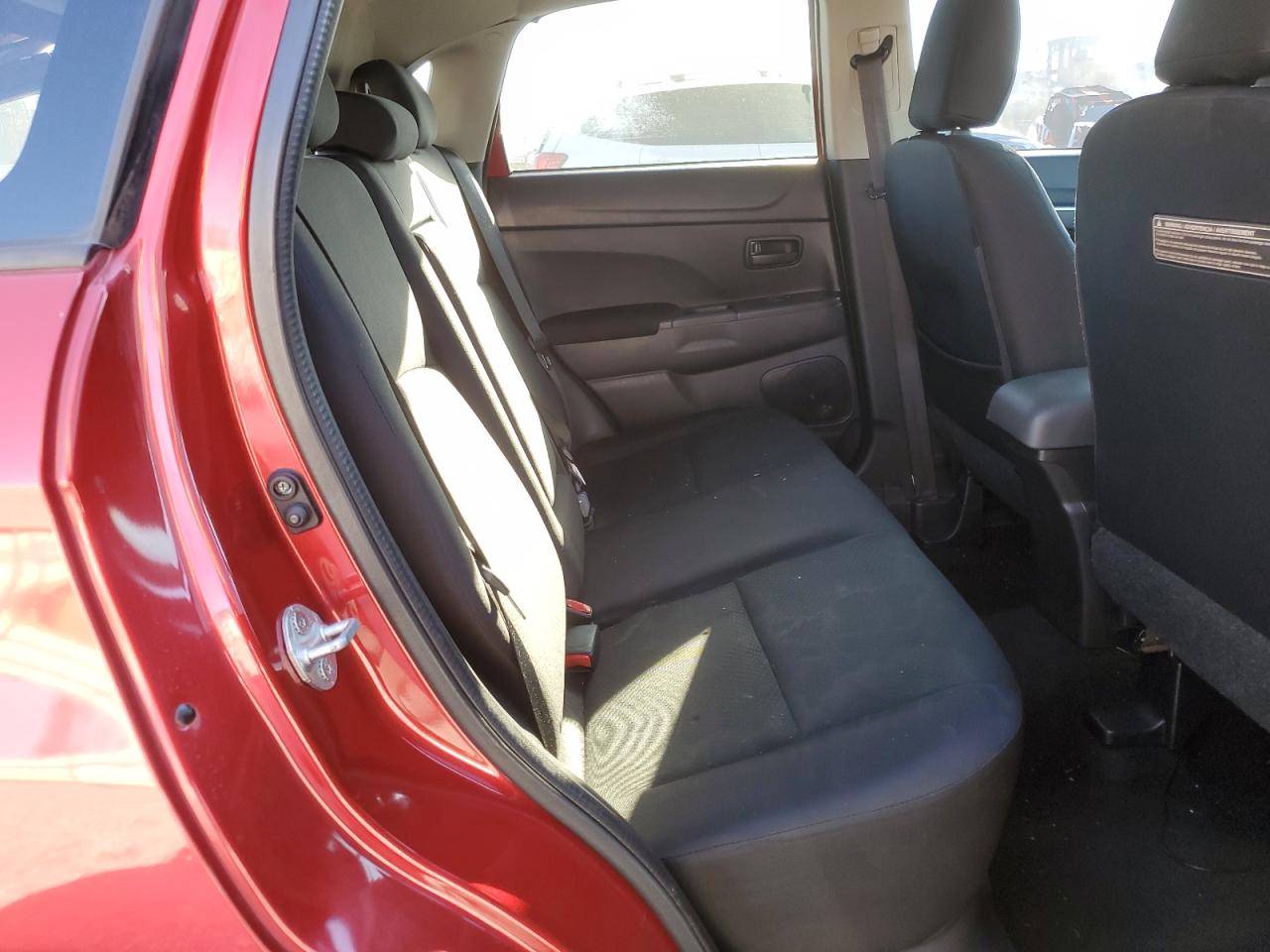 2015 Mitsubishi Outlander Sport Es VIN: 4A4AP3AU5FE019246 Lot: 92448565