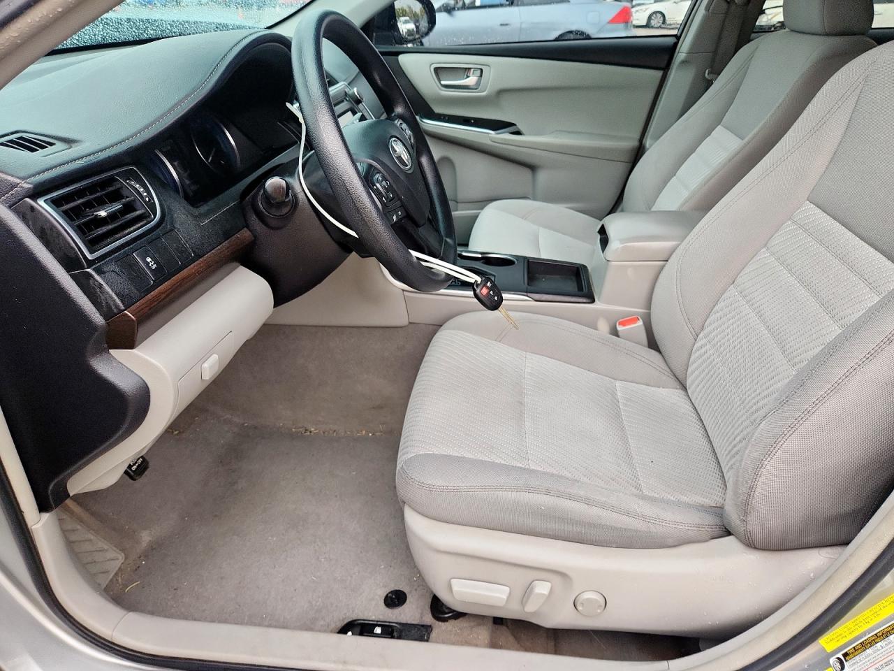 2017 Toyota Camry Le VIN: 4T1BF1FK4HU293729 Lot: 93340195