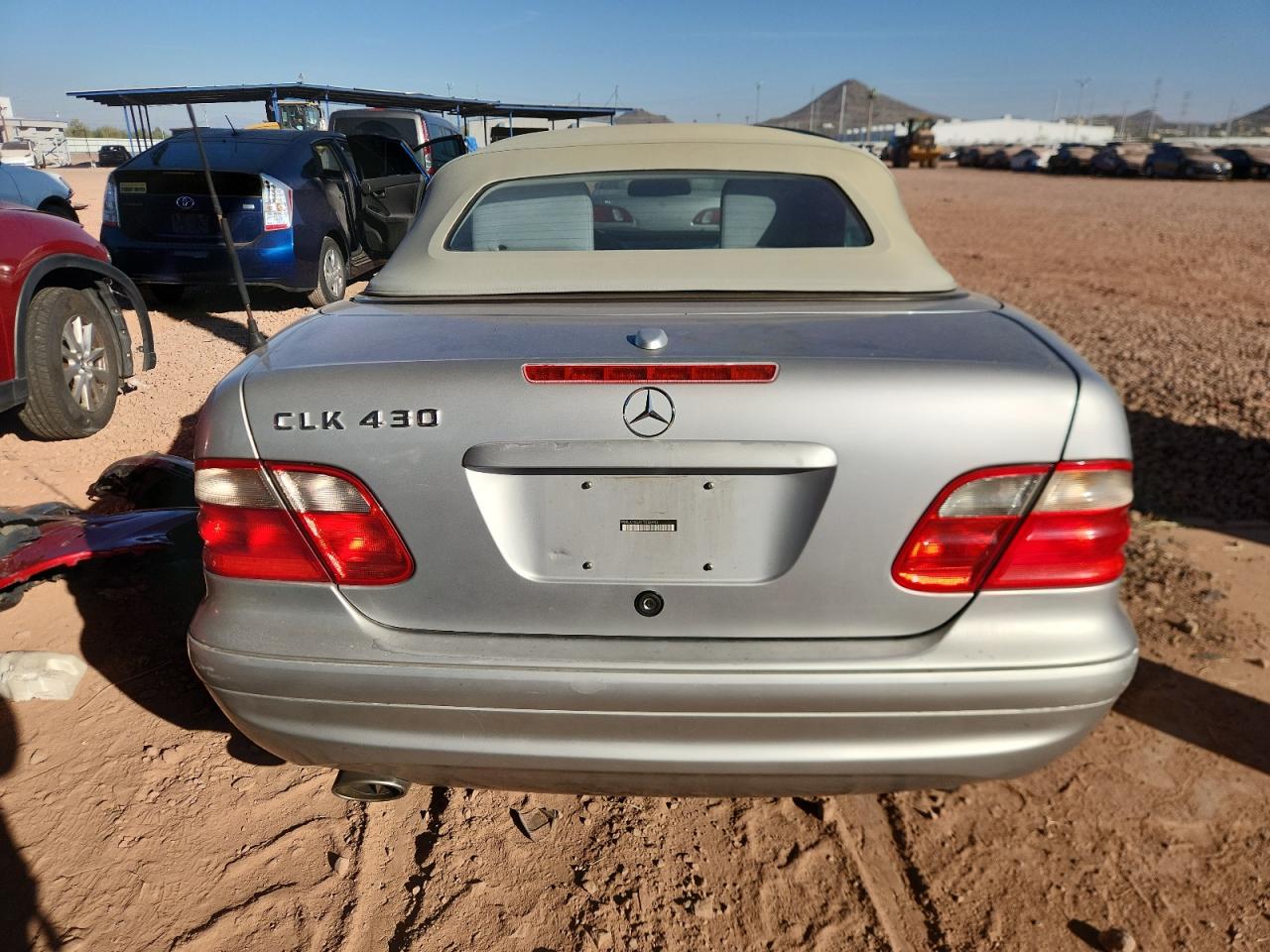 2001 Mercedes-Benz Clk 430 VIN: WDBLK70GX1T056443 Lot: 85956375