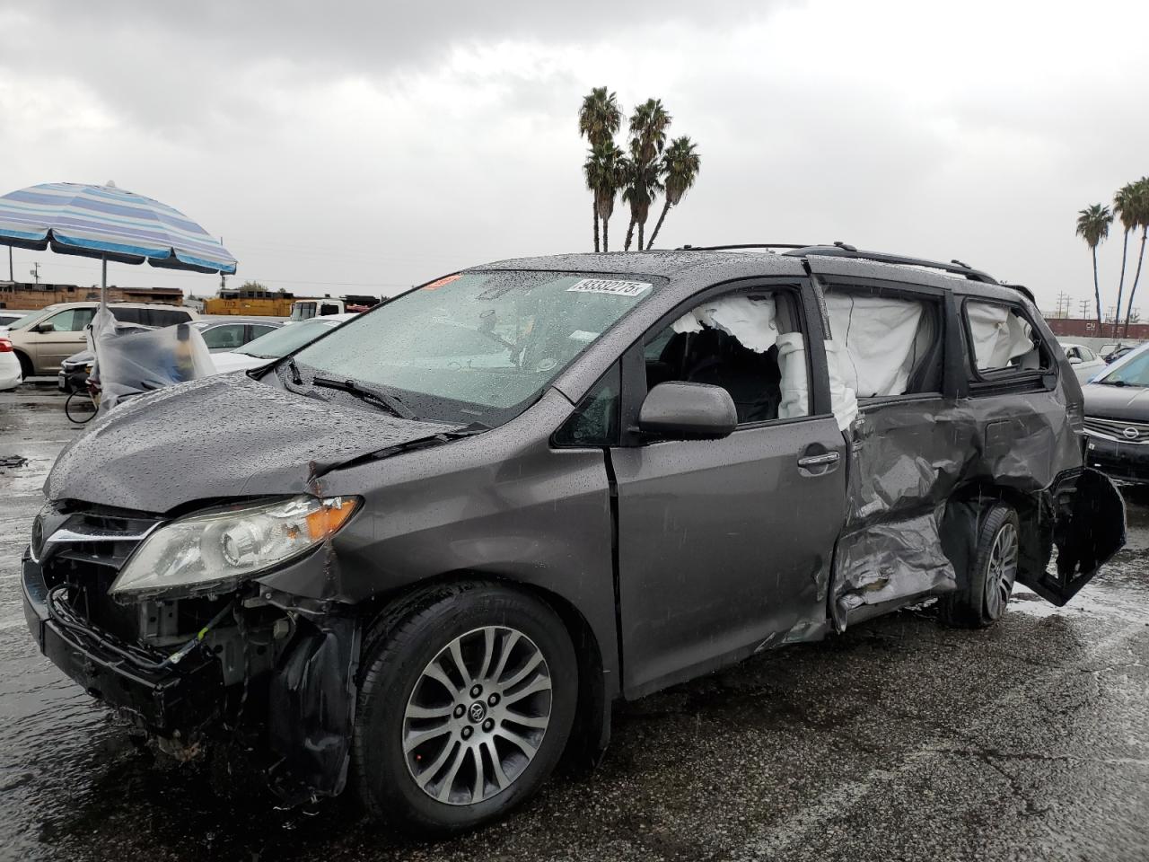 2018 Toyota Sienna Xle VIN: 5TDYZ3DC1JS912231 Lot: 93332275