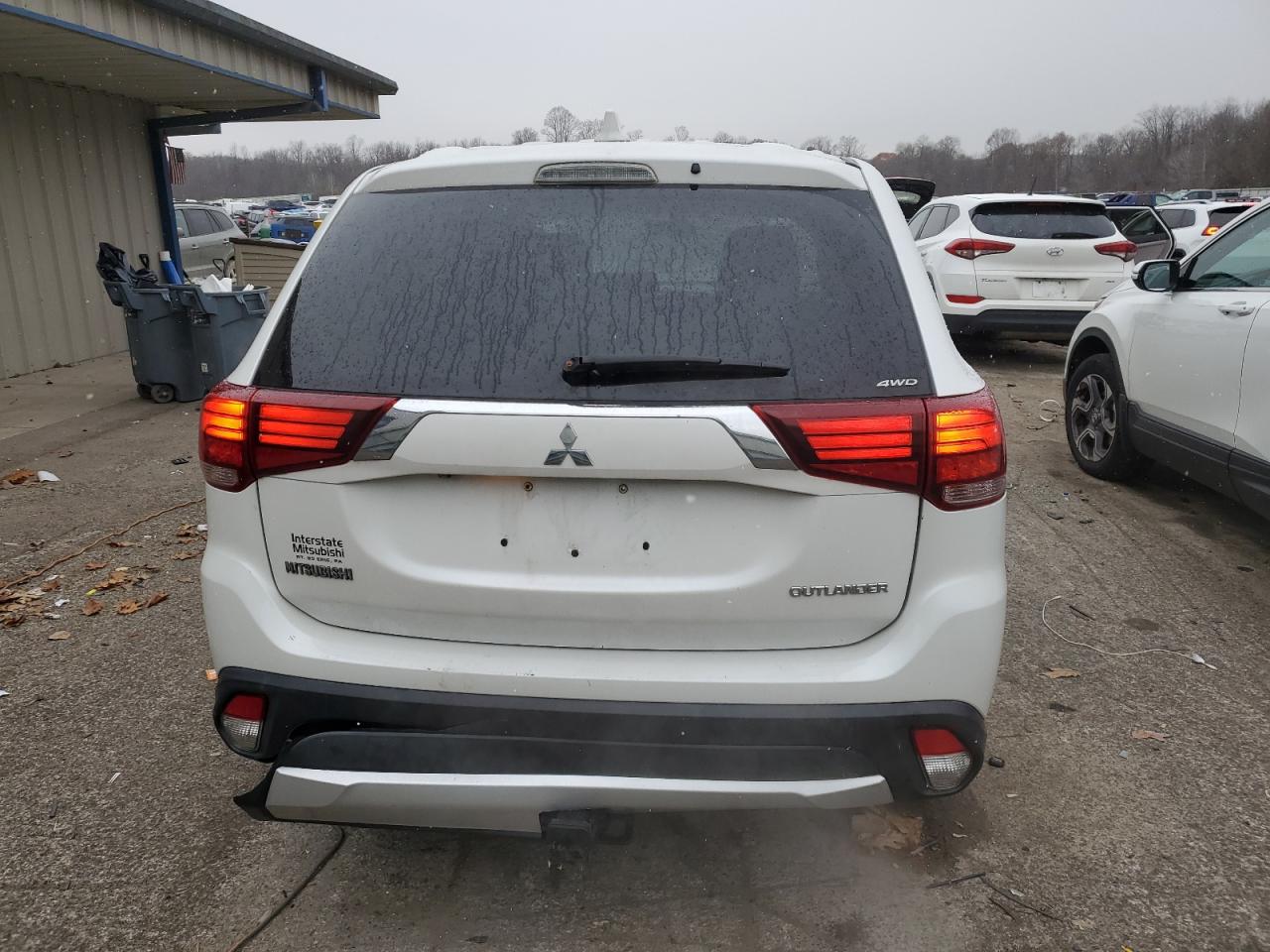 2017 Mitsubishi Outlander Es VIN: JA4AZ2A34HZ069077 Lot: 93097395
