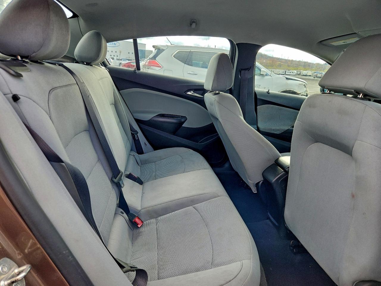 2019 Chevrolet Cruze Ls VIN: 1G1BC5SM2K7118857 Lot: 94302975