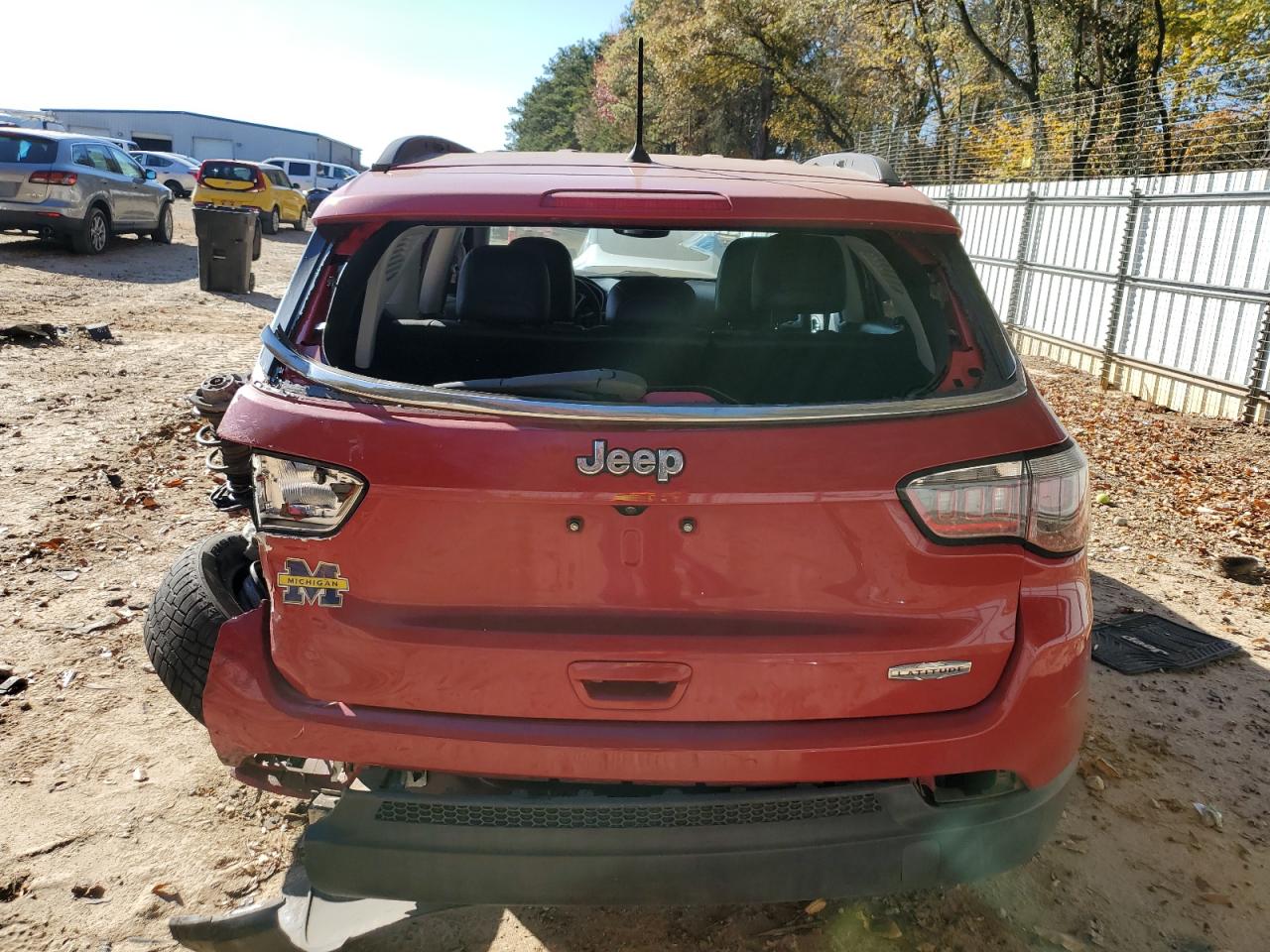 2018 Jeep Compass Latitude VIN: 3C4NJCBB2JT462731 Lot: 93543575