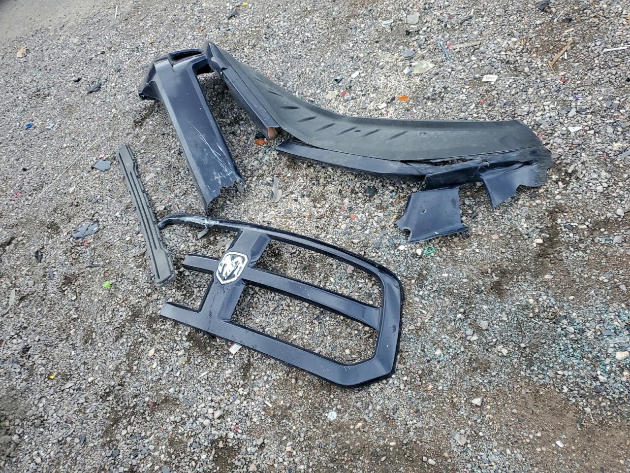 2018 Ram 1500 St VIN: 1C6RR6FG4JS330709 Lot: 93220845