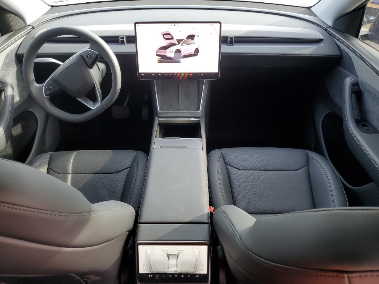 2026 Tesla Model Y VIN: 7SAYGDED7TF413298 Lot: 91472705