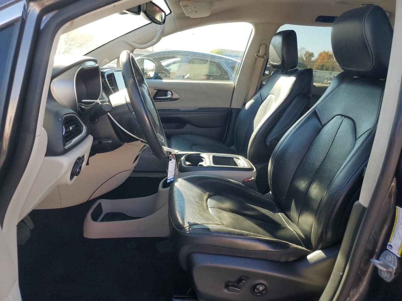 2022 Chrysler Pacifica Touring L VIN: 2C4RC1BG8NR109995 Lot: 90084525