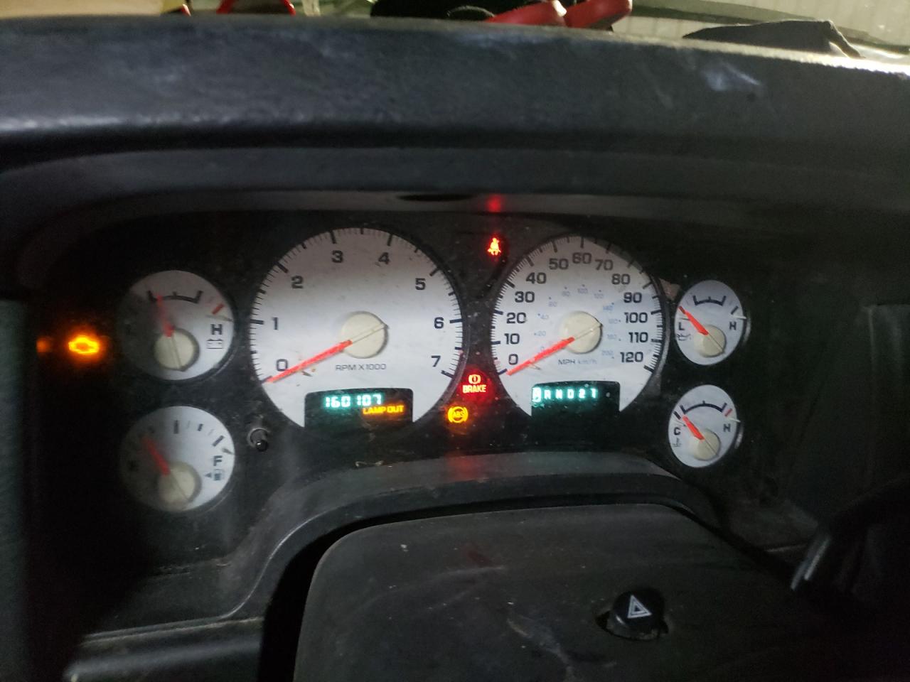 2004 Dodge Ram 1500 S VIN: 555542 Lot: 92745165