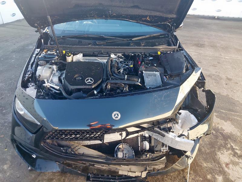 2024 MERCEDES-BENZ A CLASS A180 AMG LINE PREMIUM PLUS 5DR AUTO