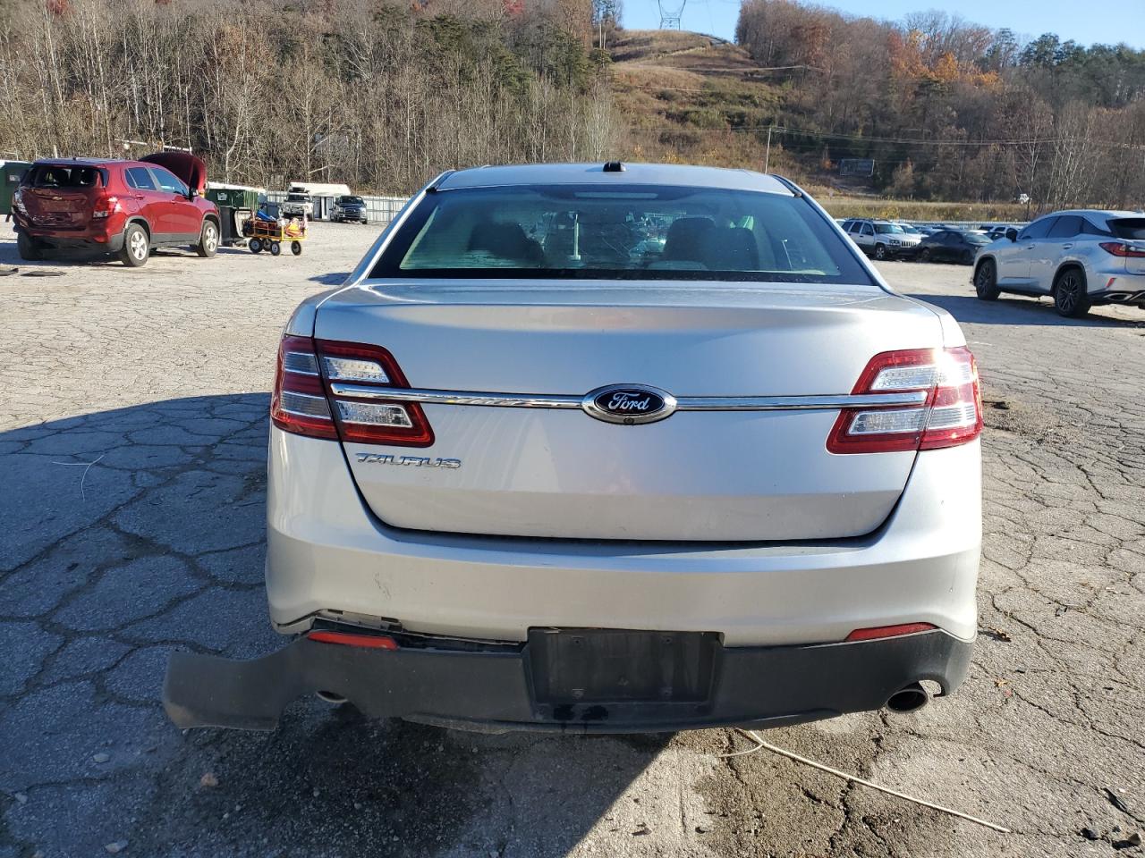 2015 Ford Taurus Se VIN: 1FAHP2D88FG162393 Lot: 93061975