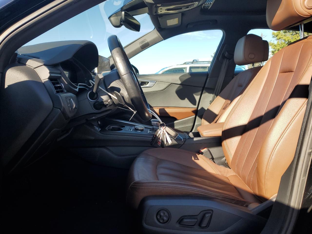 2017 Audi A4 Premium Plus VIN: WAUENAF4XHN047698 Lot: 93410035