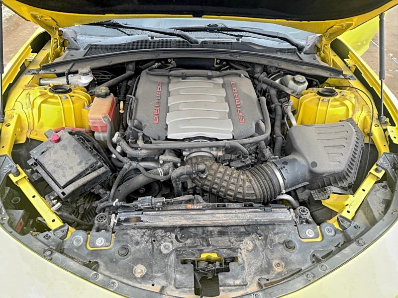  CHEVROLET CAMARO 2018 Желтый