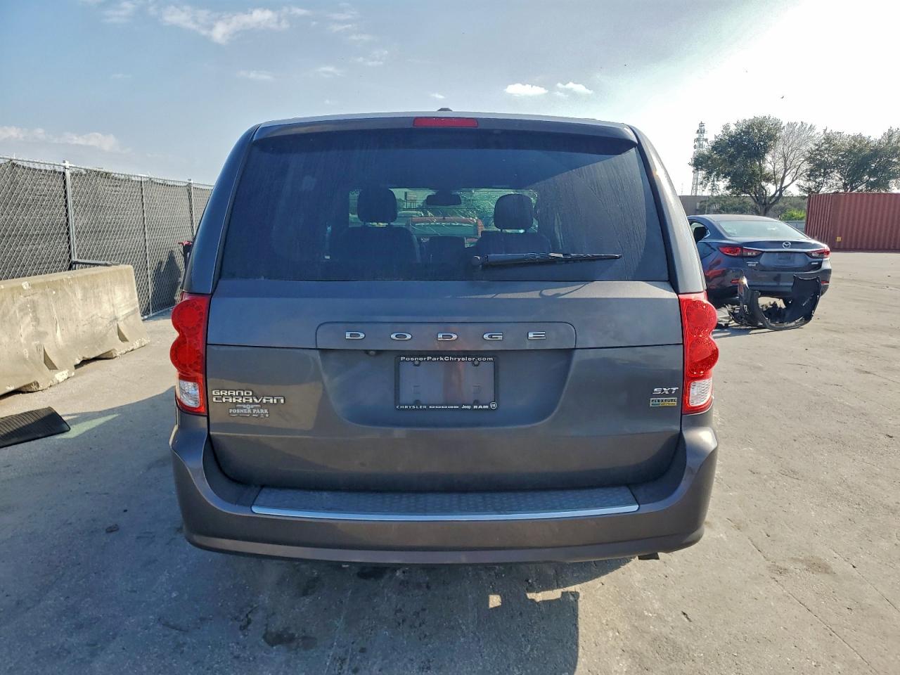 2019 Dodge Grand Caravan Sxt VIN: 2C4RDGCGXKR736594 Lot: 93836395