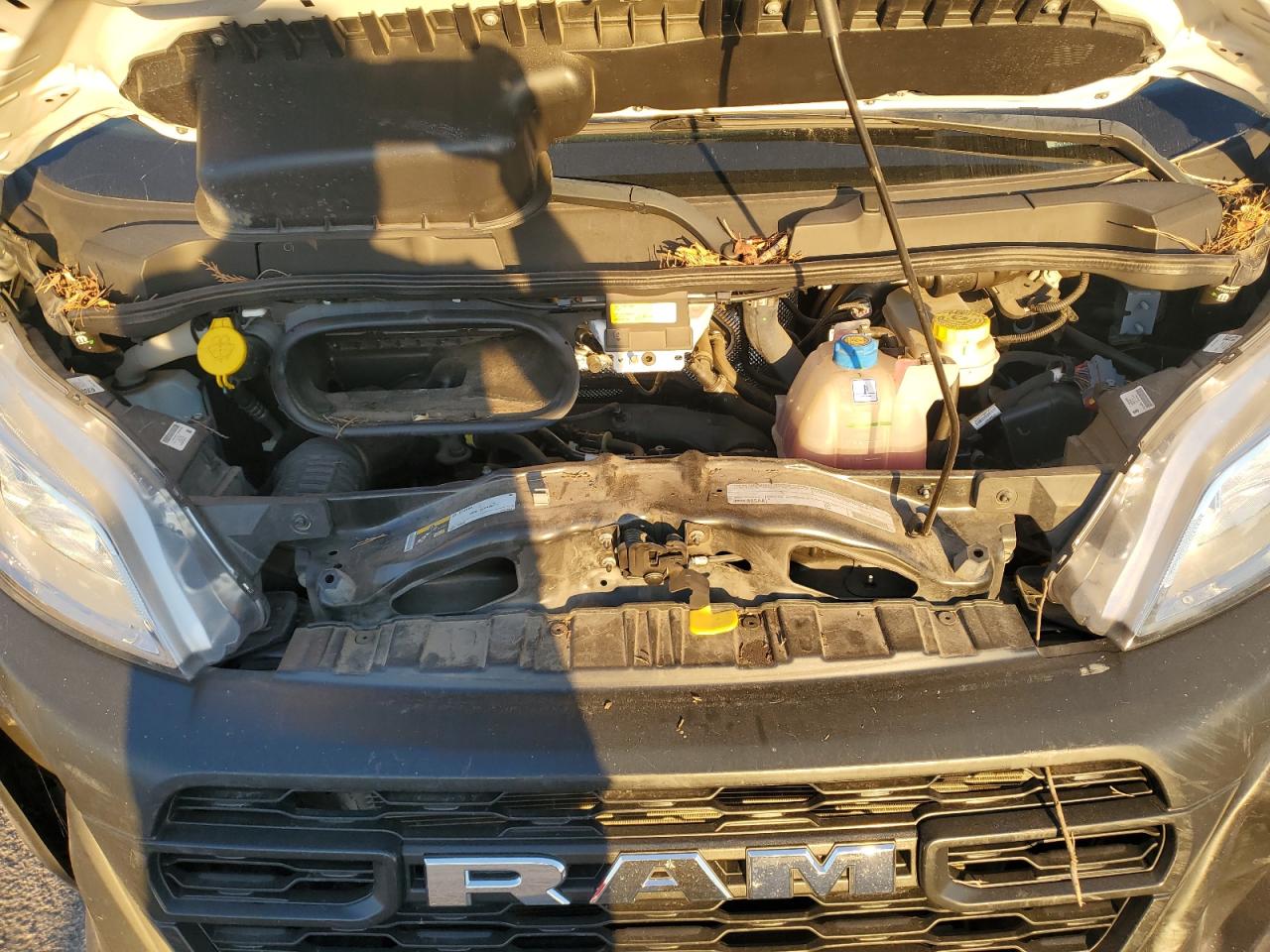 2023 Ram Promaster Utility / Service Van VIN: 3C6LRVCG8PE549575 Lot: 82489015