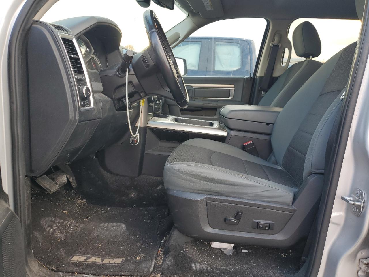 2016 Ram 1500 Slt VIN: 1C6RR6LT3GS263191 Lot: 92988695