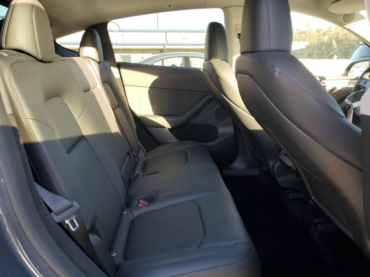 2023 Tesla Model Y VIN: 7SAYGDEE8PA056192 Lot: 92948145