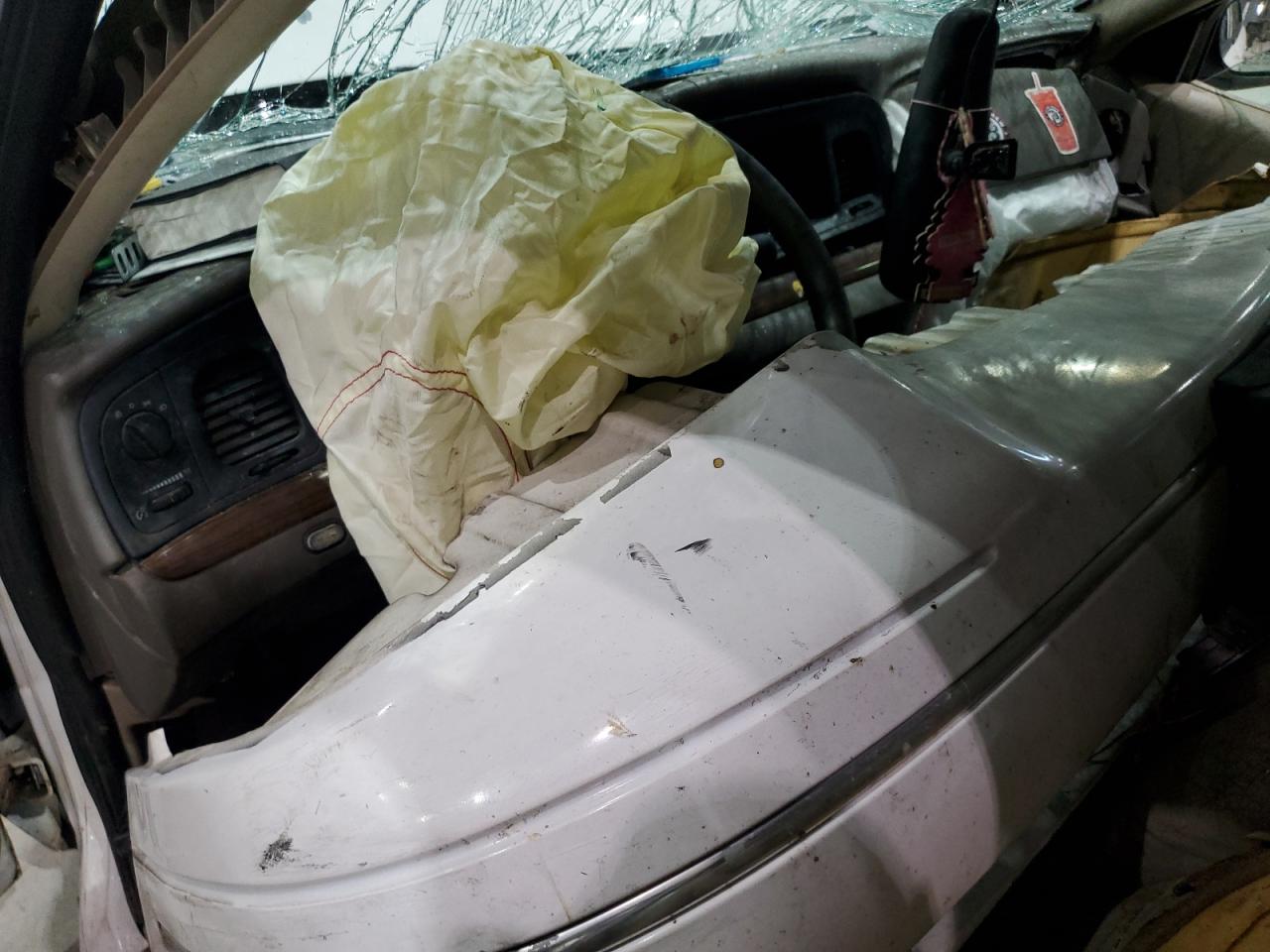 2004 Ford Crown Victoria Lx VIN: 2FAFP74W34X123804 Lot: 90913595