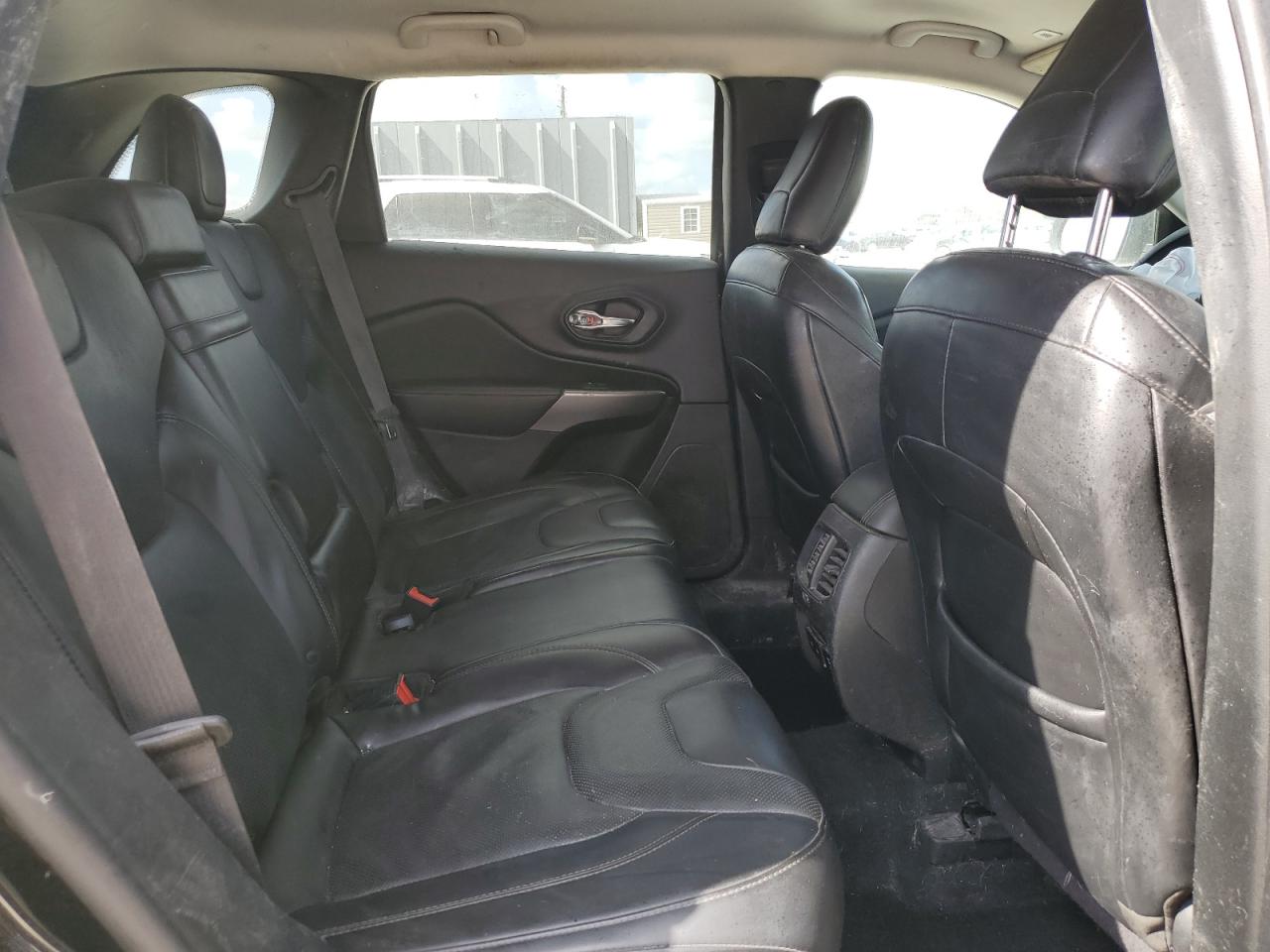 2019 Jeep Cherokee Limited VIN: 1C4PJLDB4KD302444 Lot: 93072945