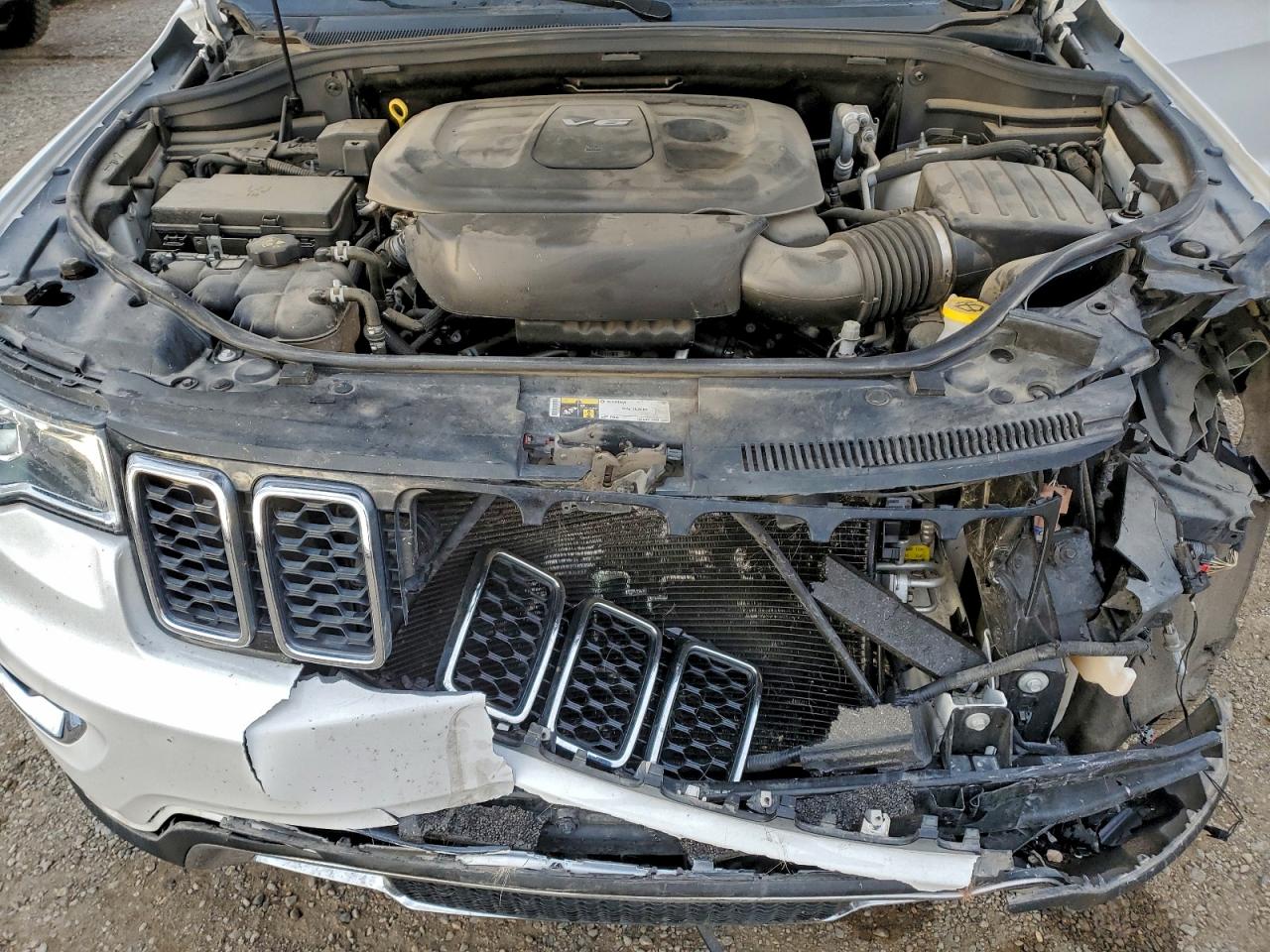 2017 Jeep Grand Cherokee Limited VIN: 1C4RJFBGXHC948174 Lot: 94550395