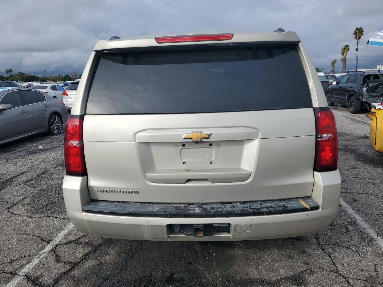 2016 Chevrolet Suburban C1500 Ls VIN: 1GNSCGKC2GR272594 Lot: 92822725