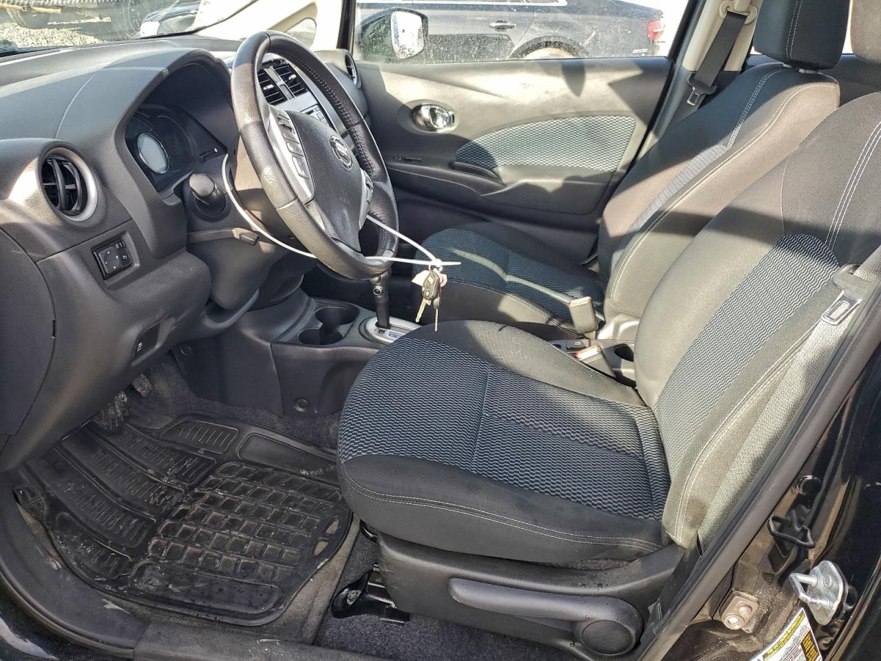 2015 Nissan Versa Note S VIN: 3N1CE2CP9FL393742 Lot: 93812445