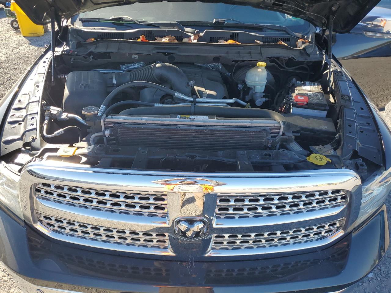 2015 Ram 1500 Laramie VIN: 1C6RR7VTXFS666098 Lot: 92449205