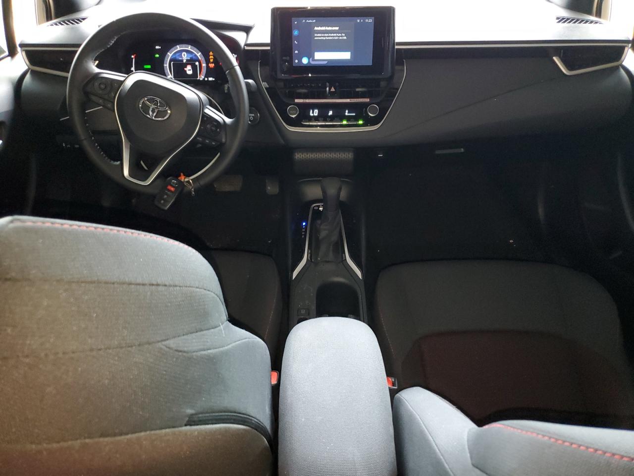 2026 Toyota Corolla Le VIN: JTDBCMFEXT3118120 Lot: 93560965