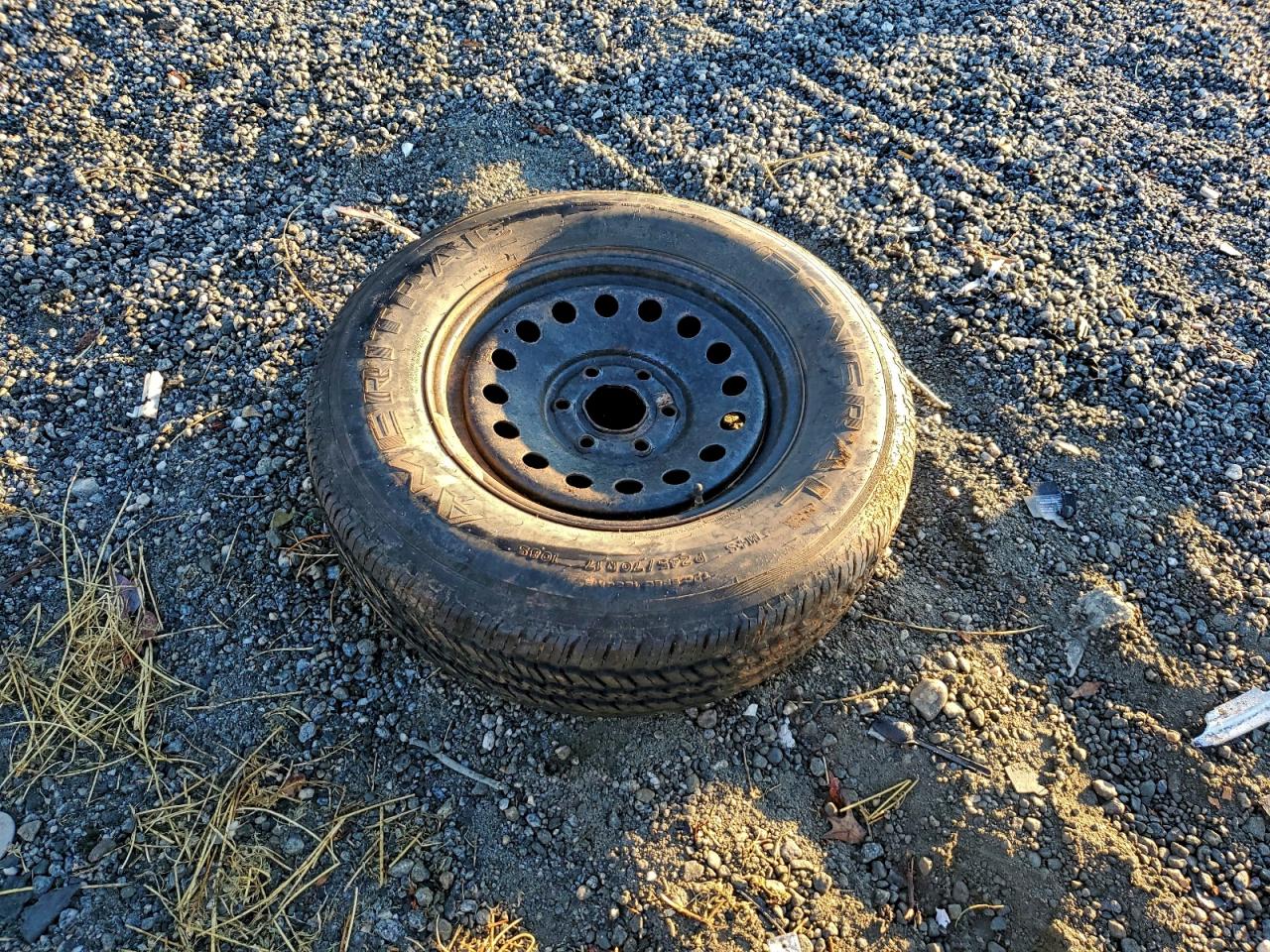 2008 Chevrolet Silverado C1500 VIN: 2GCEC19C581327784 Lot: 93272805