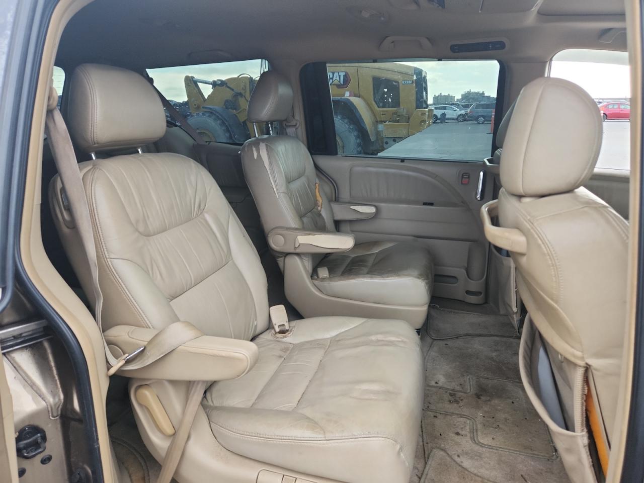 2005 Honda Odyssey Touring VIN: 5FNRL38825B032662 Lot: 91906925