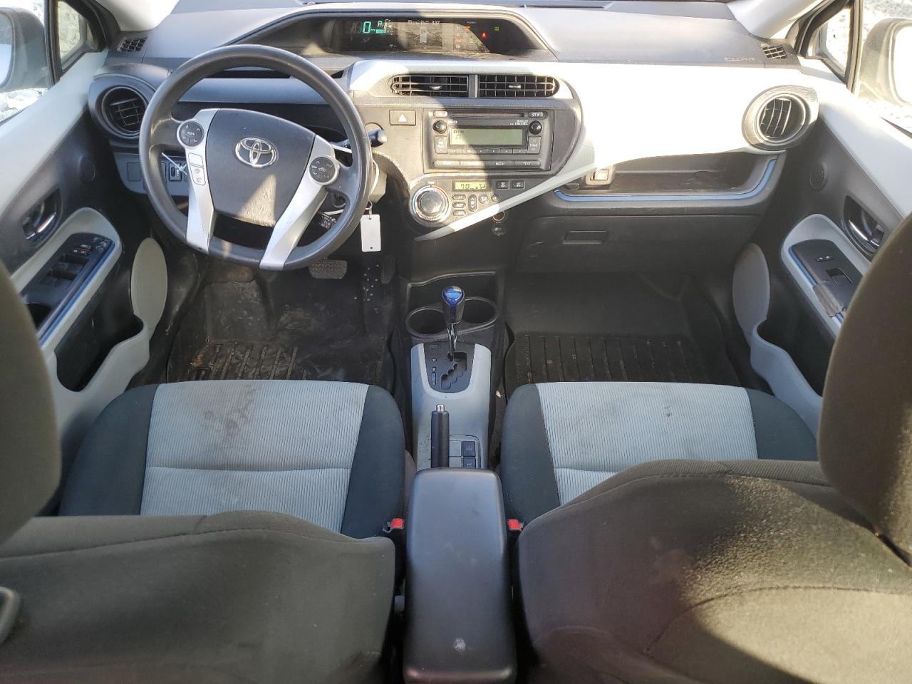 2012 Toyota Prius C VIN: JTDKDTB30C1527010 Lot: 91974645