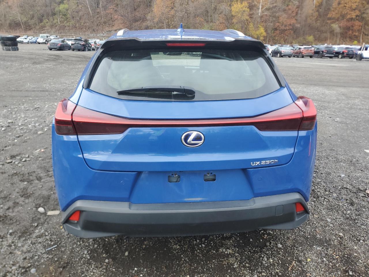 2022 Lexus Ux 250H Base VIN: JTHP9JBH8N2057747 Lot: 92199585