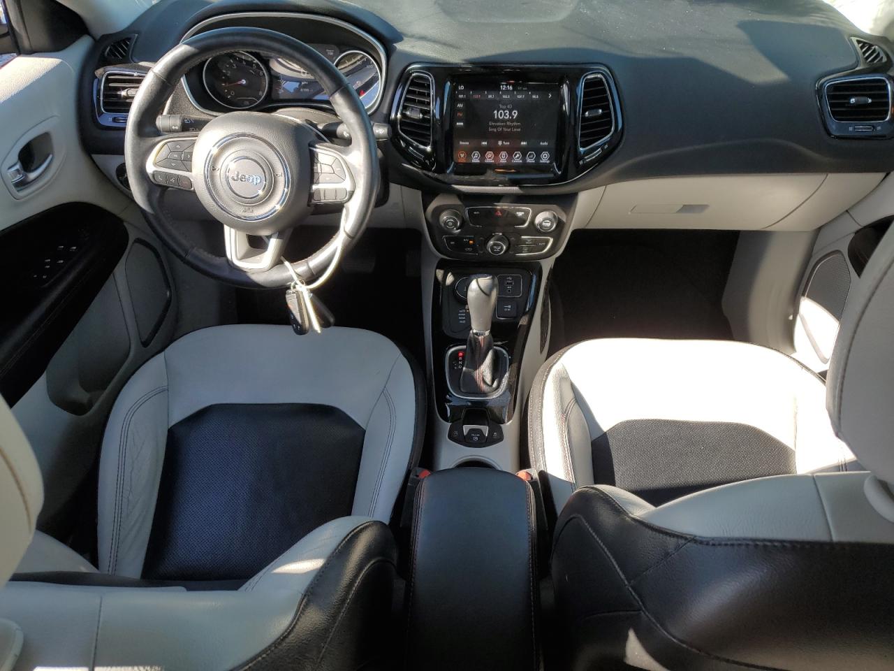 2018 Jeep Compass Limited VIN: 3C4NJDCB6JT376262 Lot: 92831095