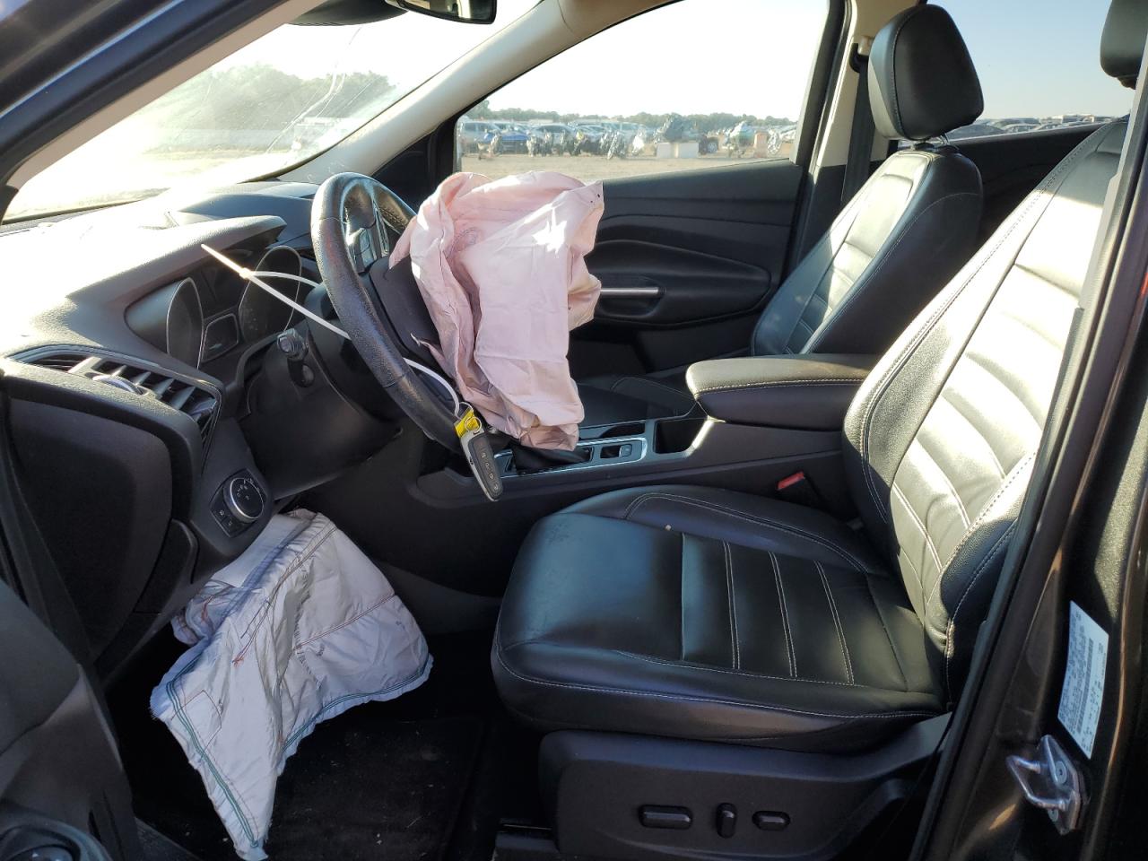 2017 Ford Escape Titanium VIN: 1FMCU0J93HUB86048 Lot: 91907155