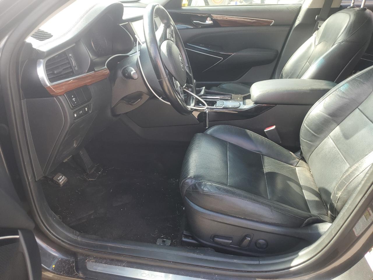 2017 Kia Cadenza Premium VIN: KNALB4J16H5049575 Lot: 92065755