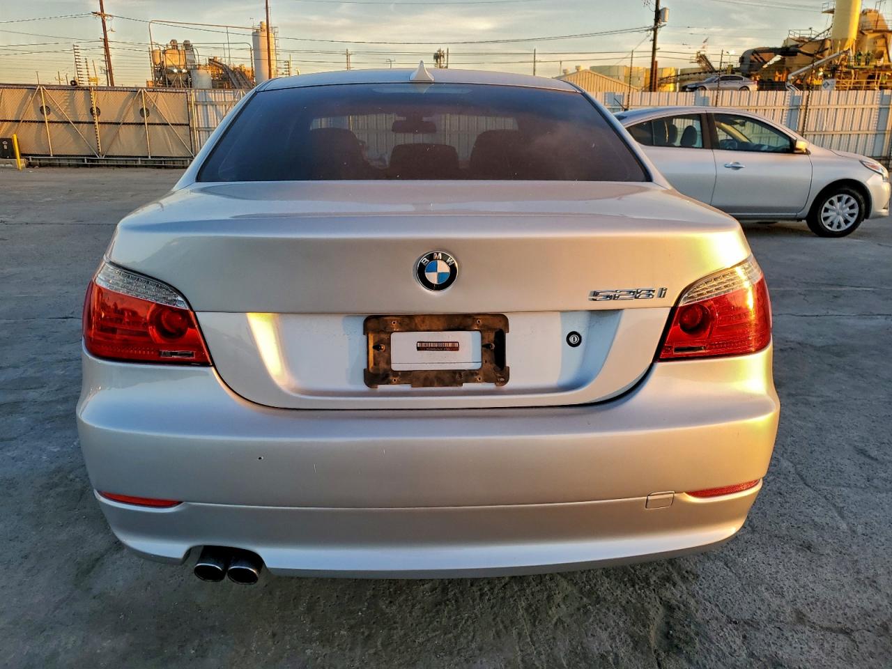 2010 BMW 528 I VIN: WBANU5C56AC127220 Lot: 94907015