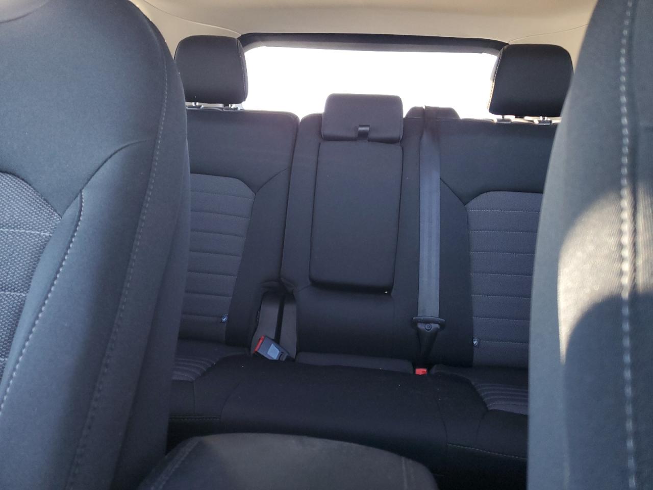 2018 Ford Edge Se VIN: 2FMPK4G9XJBC05759 Lot: 92796555