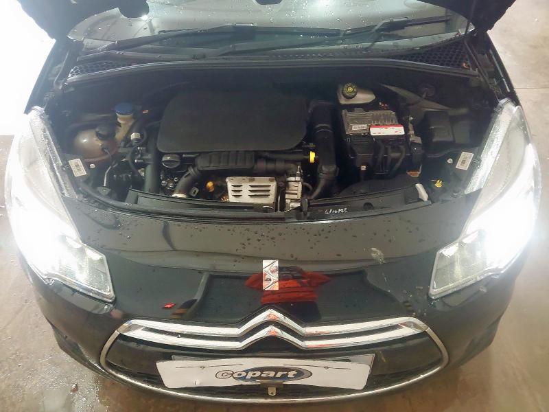 2016 DS DS 3 1.2 PURETECH 110 DARK LIGHT 3DR EAT6