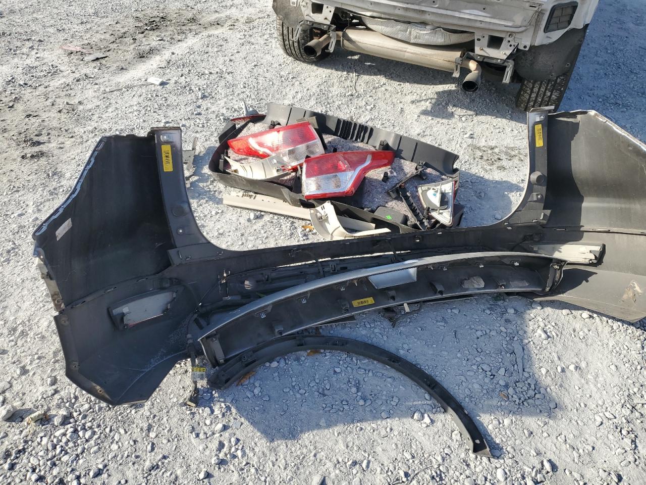 2016 Ford Escape Se VIN: 1FMCU9G90GUC57085 Lot: 91860385