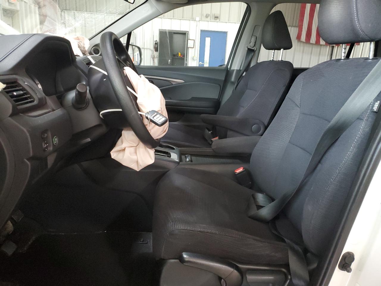 2018 Honda Pilot Lx VIN: 5FNYF6H19JB051923 Lot: 91716085