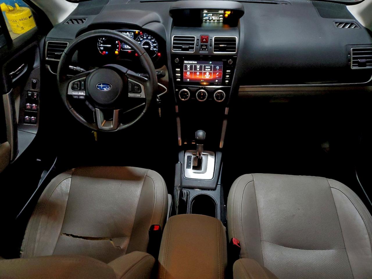 2017 Subaru Forester 2.5I Limited VIN: JF2SJAJC9HH563003 Lot: 93839725