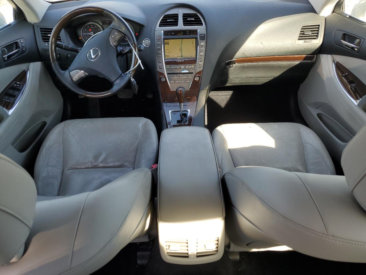 2011 Lexus Es 350 VIN: JTHBK1EG0B2420572 Lot: 92879695