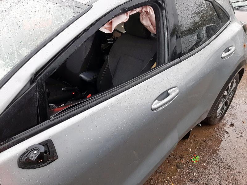 2025 FORD PUMA 1.0 ECOBOOST HYBRID MHEV TITANIUM 5DR