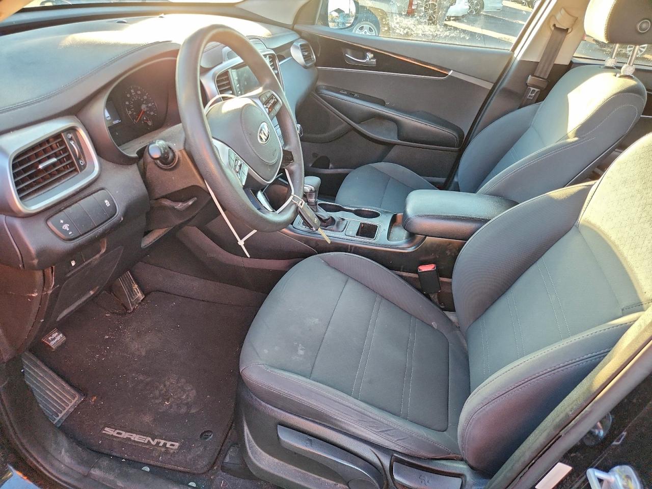 2019 Kia Sorento L VIN: 5XYPG4A33KG563020 Lot: 93766805