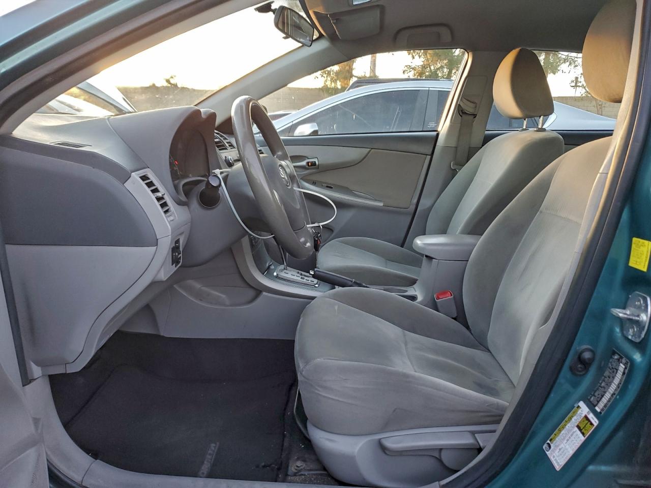 2010 Toyota Corolla Base VIN: 2T1BU4EE3AC521472 Lot: 94238775