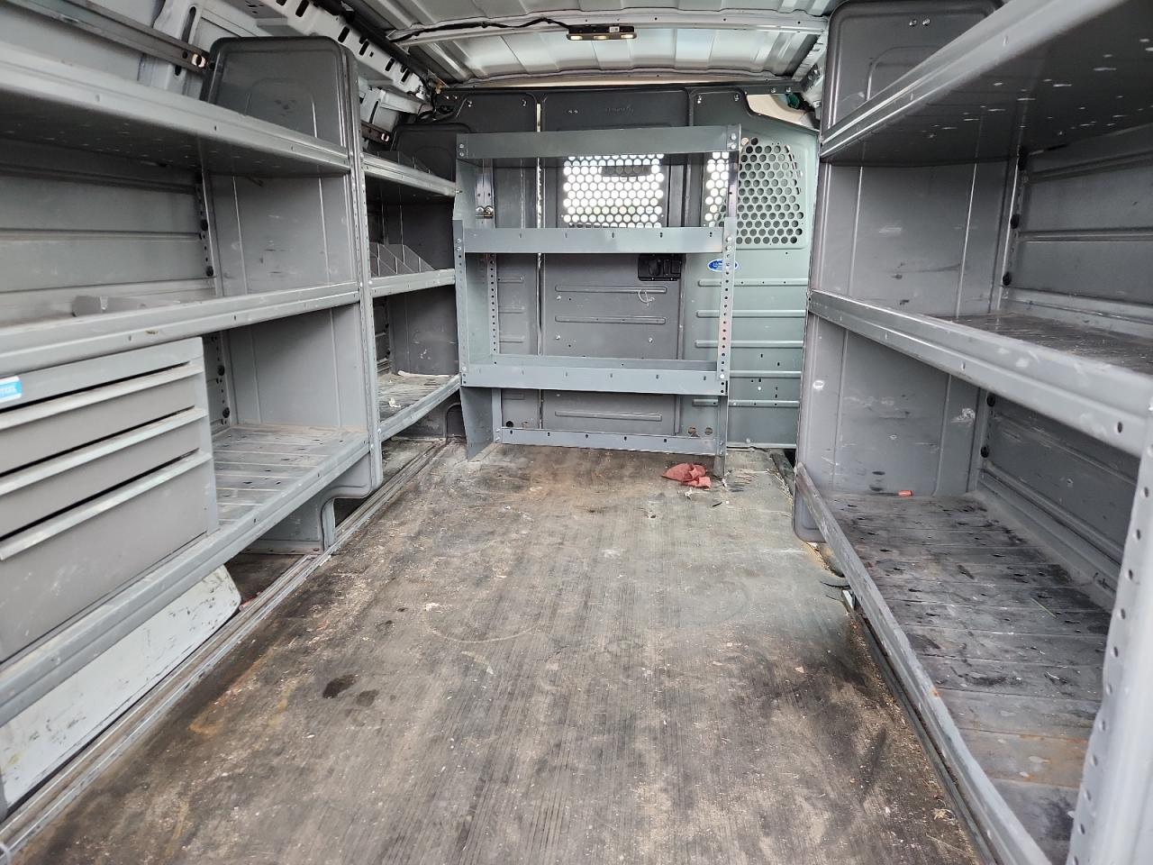 2018 Chevrolet Express G2500 VIN: 1GCWGAFP7J1335915 Lot: 91799645