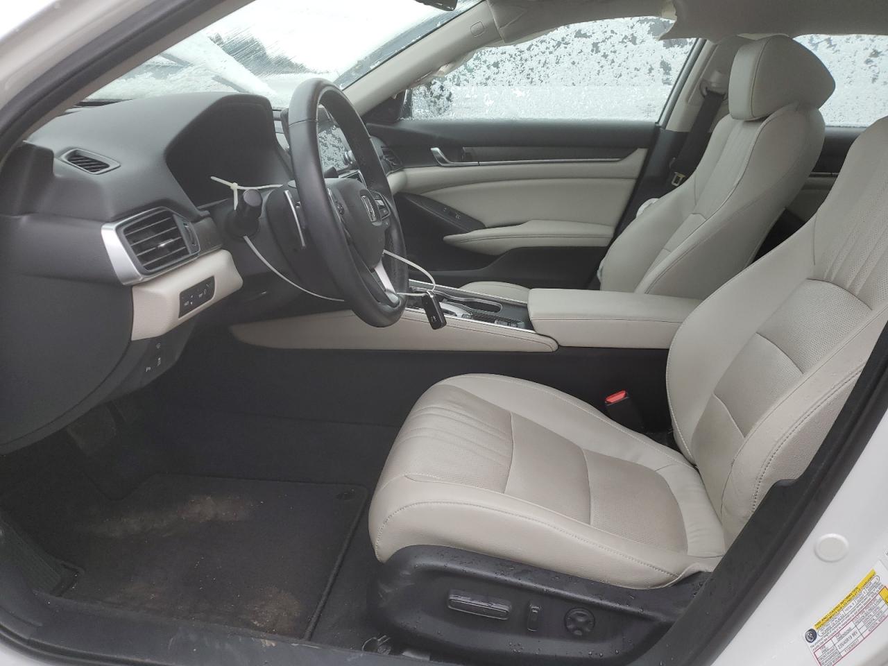 2018 Honda Accord Touring VIN: 1HGCV1F9XJA805897 Lot: 86717985